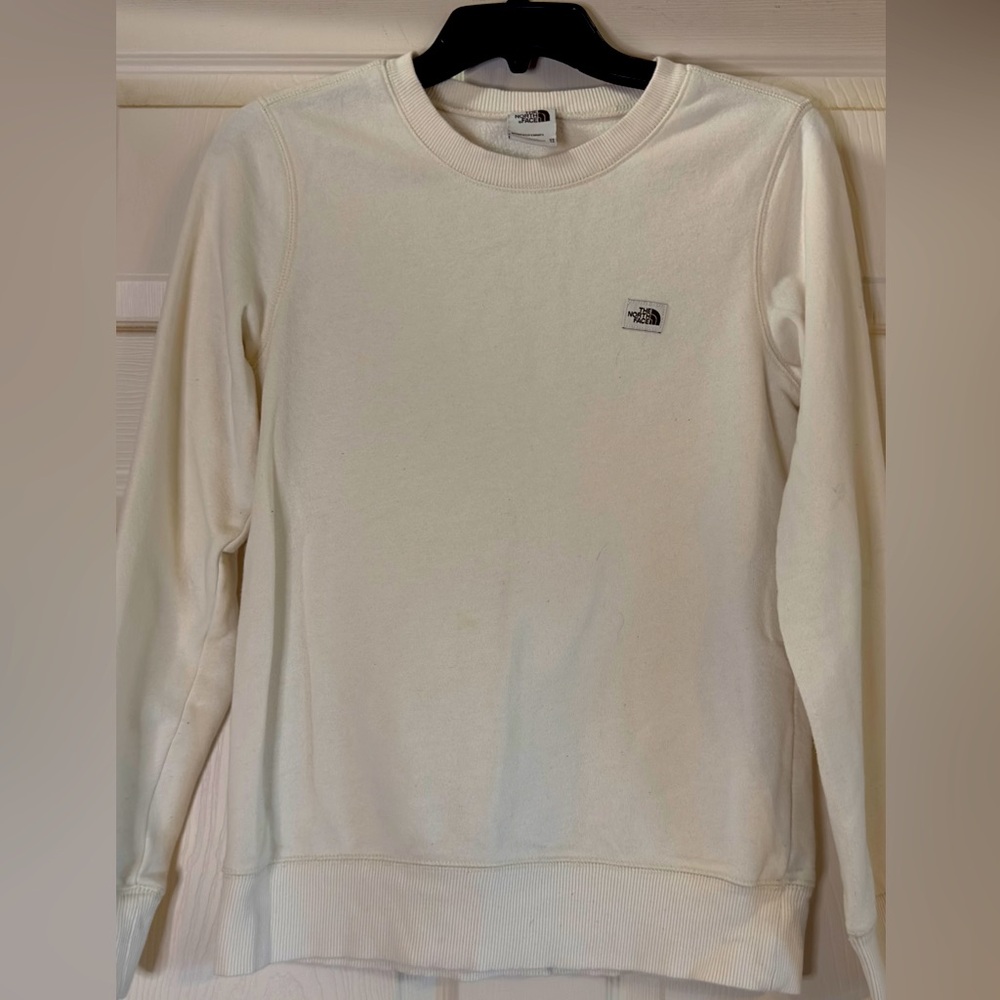 EUC The North Face Women's Off-White Crew Neck Sweater Size XS‎